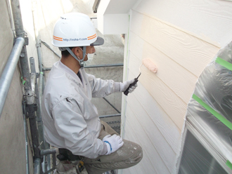 千葉県浦安市　外壁塗装　屋根塗装　ベランダ防水工事　サーモアイウォール中塗り